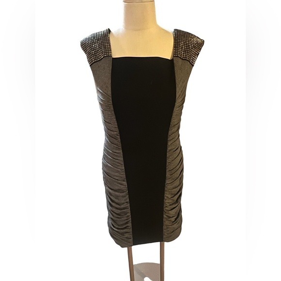 Laundry by Shelli Segal sleeveless midi dress - Picture 1 of 8